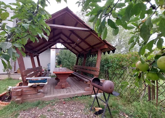 Koteg Lemberg Casa de hóspedes 3*